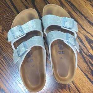 Silver strap Birkenstock’s
